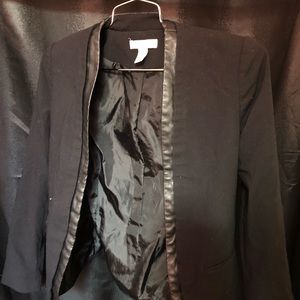Black Blazer